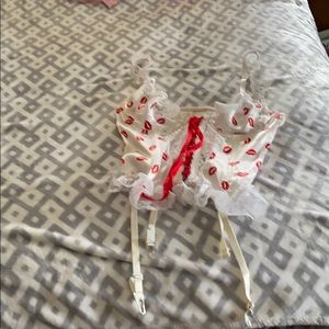 Lingerie garter belt